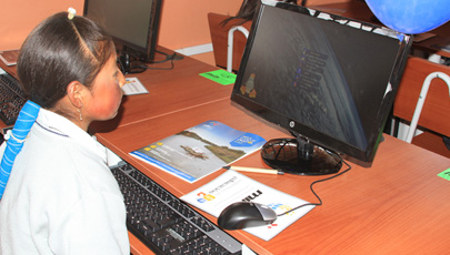 La Escuela Luis Humberto Salgado de Cangahua recibió del Mintel Tecnología