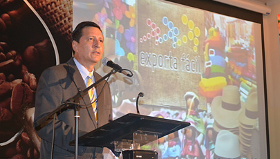 Ministro Guerrero resalta logros de Exporta fácil