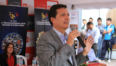 Ministro Guerrero inauguró oficialmente Infocentro de Atuntaqui