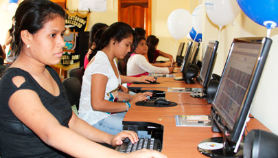 Foro Mujeres en las TIC: Ampliando horizontes y cambiando actitudes