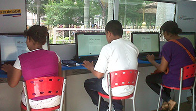 Las Aulas Móviles siguen llevando internet