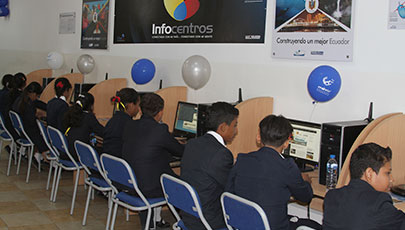 La Tecnología en los Infocentros, en gran medida es utilizada por Jóvenes