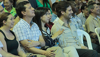 Ing. Jaime Guerrero Ruiz, participó en la Noche Cultural, celebrada en el Coliseo de Paján, en Manabí