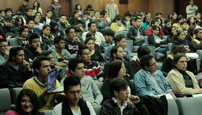 Estudiantes de Universidad Central y ESPE conocen avances del Ecuador