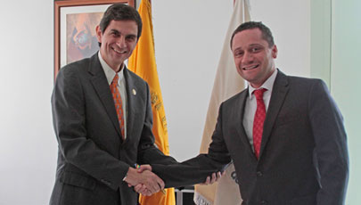 El Secretario General de la Unión Postal de las Américas España y Portugal (UPAEP), Lic. Roberto Cavanna, presentó un saludo protocolario al Ministro de Telecomunicaciones y de la Sociedad de Información, Ing. Augusto Espín Tobar