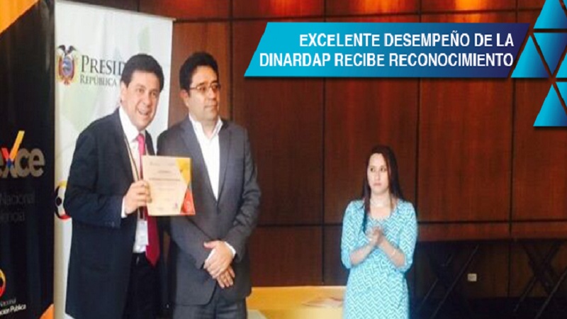 La Dirección Nacional de Registro de Datos Públicos (DINARDAP) recibió un reconocimiento por parte de la Secretaría Nacional de Administración Pública (Snap), por “haber avanzado su camino hacia la excelencia”.