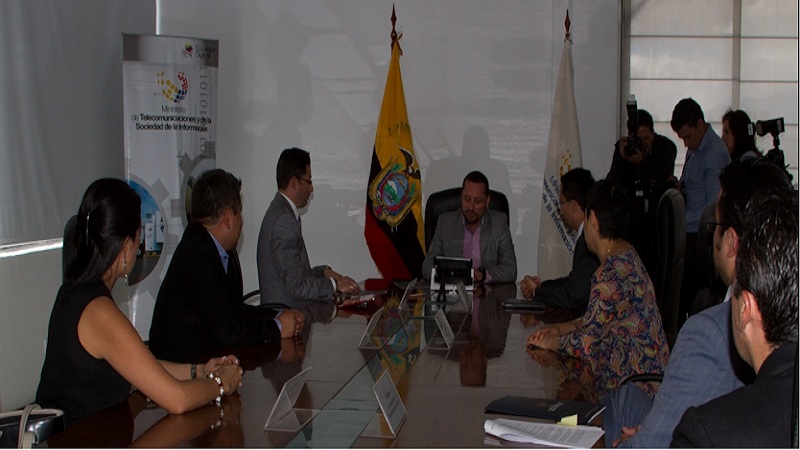 Convenio de Cooperación Interinstitucional entre el Ministerio de Telecomunicaciones y de la Sociedad de la Información y el Servicio Ecuatoriano de Capacitación Profesional.