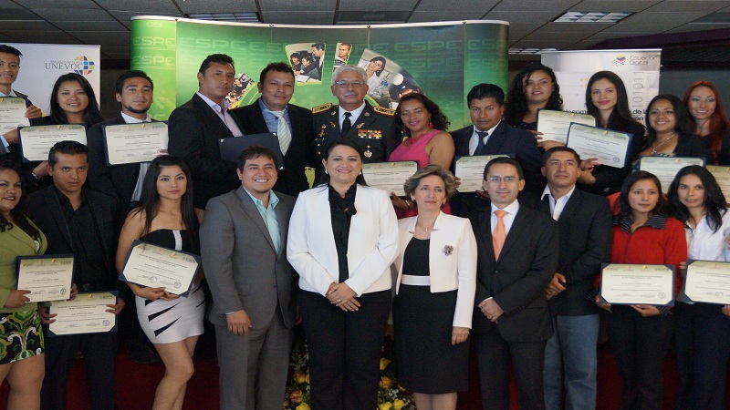 Facilitadores de Infocentros Comunitarios certificaron sus competencias laborales
