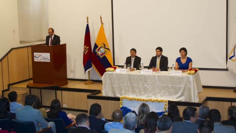 Auditorio de la Agencia de Regulación y Control (ARCOTEL)