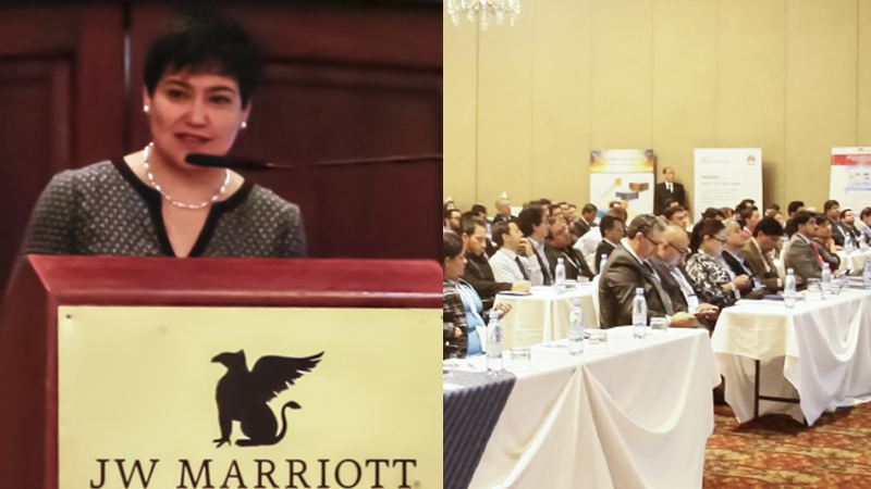 Ing. Alexandra Álava durante su presentación en el Congreso de FTTH 2016