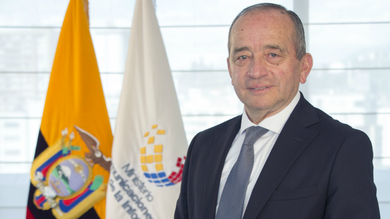 Ing. Guillermo León Santacruz