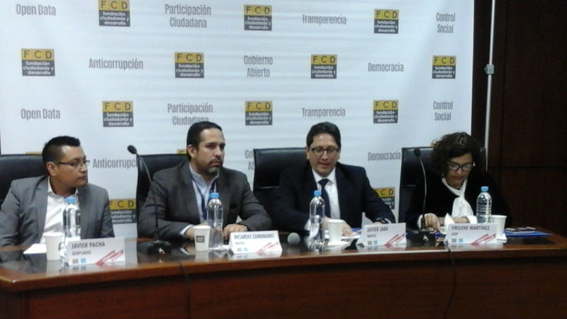 Panel ”Gobierno Abierto, desafíos y perspectivas para su implementación en Ecuador”.
