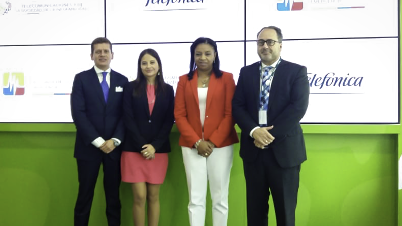 Suscripción del Convenio de Cooperación para el Restablecimiento de Telefonía en Desastres y Emergencias