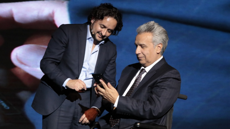 Ministro de Telecomunicaciones y de la Sociedad de la Información, Lic. Andrés Michelena Ayala y el Presidente de la República, Lenín Moreno