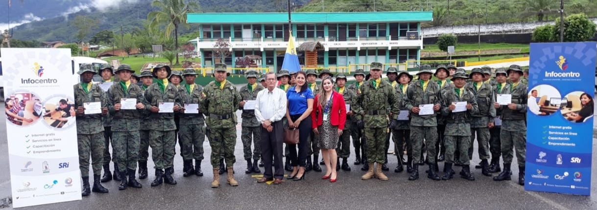 Entrega de certificados al Batallón de Selva 62 en Zamora Chinchipe.