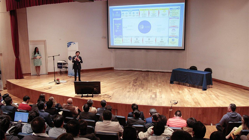 El Ministro Michelena invitó a los alcaldes presentes a unirse en el proyecto de Simplificación de Trámites.