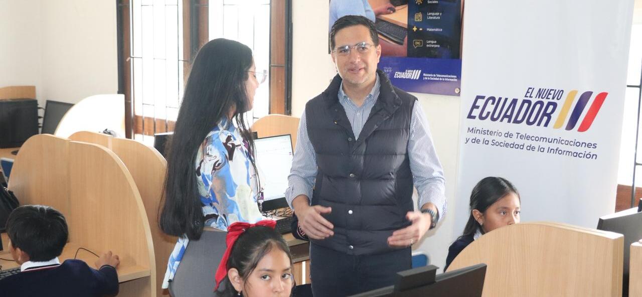 Gobierno Nacional fortalece la inclusión digital con nuevos equipos tecnológicos, para repotenciar los PDG a escala nacional