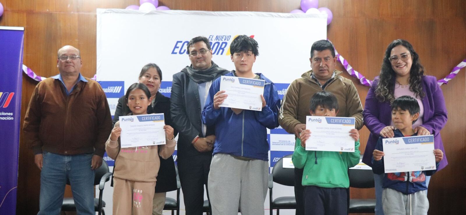 Brecha digital se reduce en Cotopaxi: Puntos Digitales Gratuitos impulsan la formación tecnológica de sus habitantes