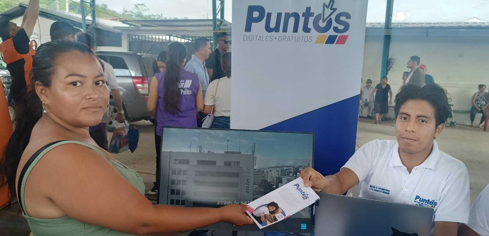 Brigadas Sociales por el Nuevo Ecuador acercan la tecnología a las comunidades con Puntos Digitales Gratuitos